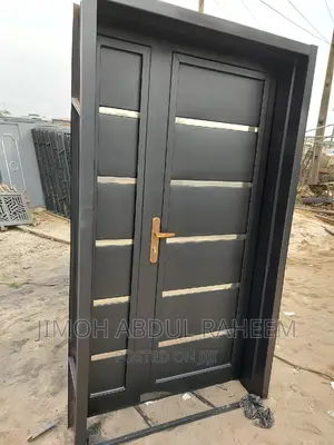 Croam Padded Door.