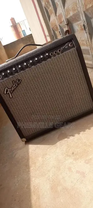Quality Uk Used Lead Fender Combo Speakers