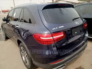 Mercedes-Benz GLC-Class 2017 Blue