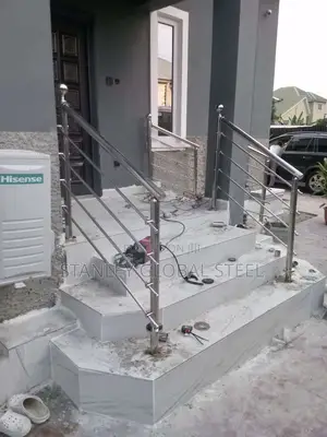 Stainless Pipe Stripe Downwards