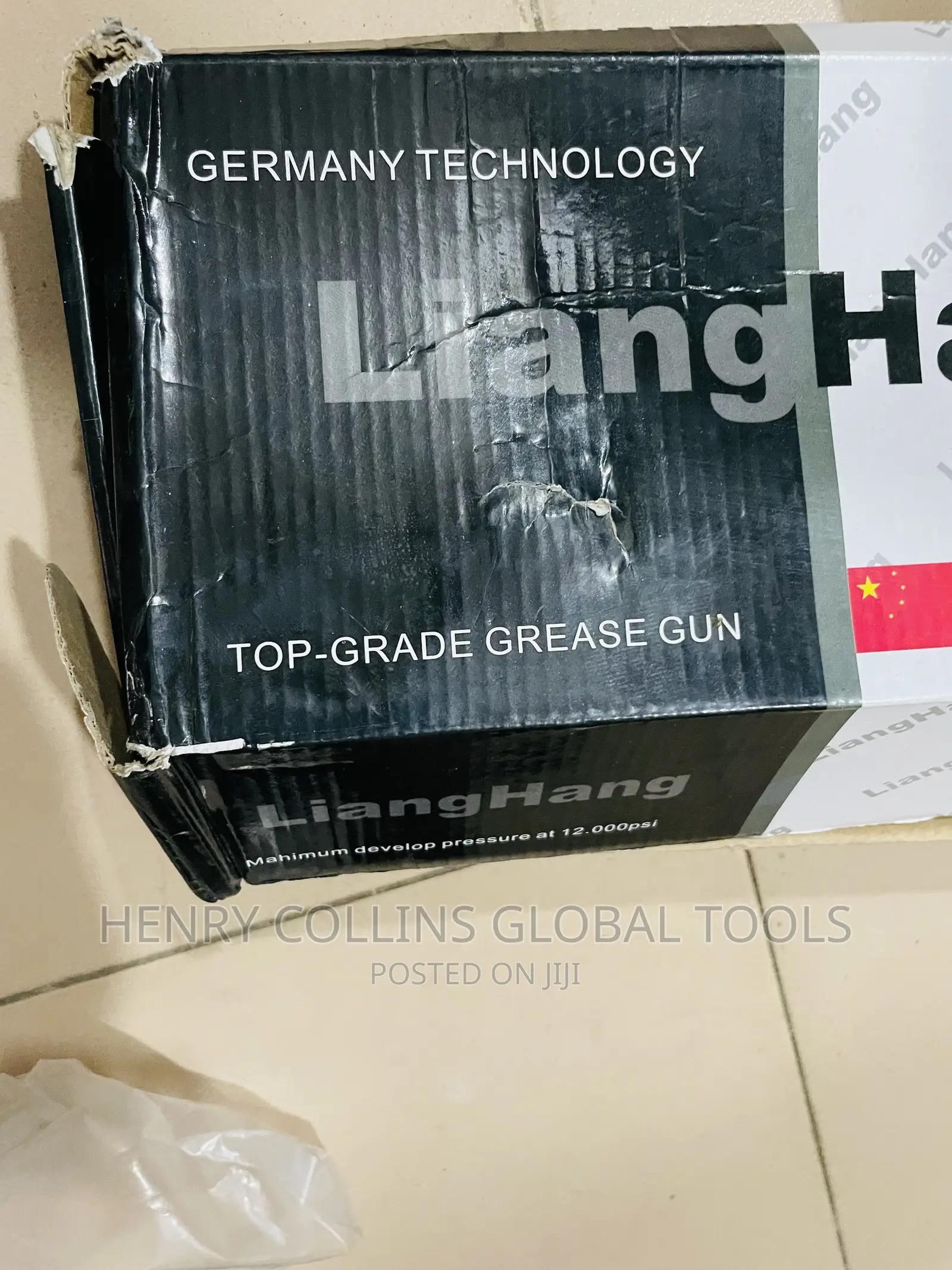 Top Grease Gun