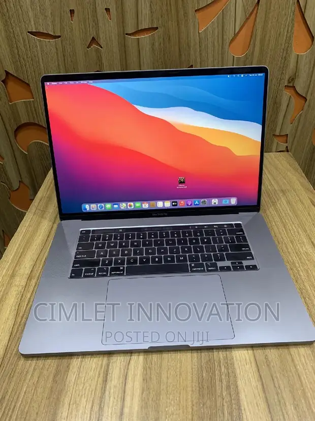 Laptop Apple MacBook Pro 2019 16GB Intel Core I9 SSD 1T for sale