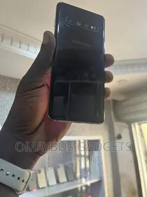 Samsung Galaxy S10 128 GB Black