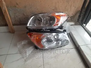 Headlamp Toyota Rav4 2010 Model