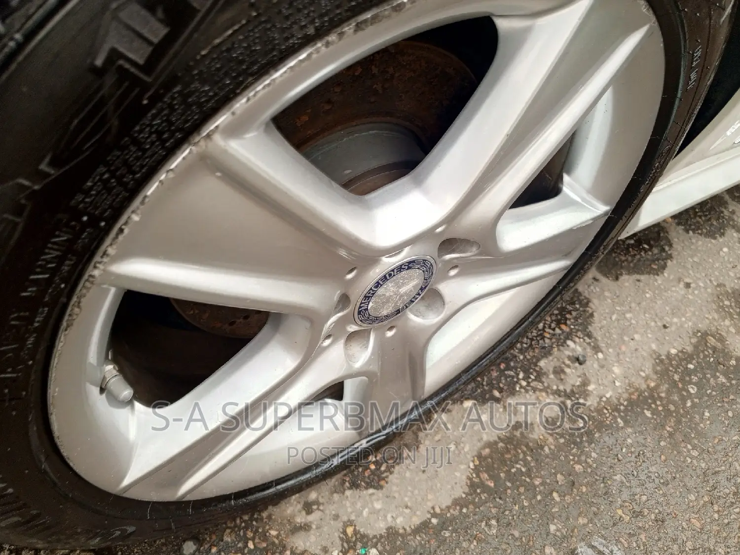 Mercedes-Benz C300 2011