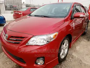 Toyota Corolla 2012 Red