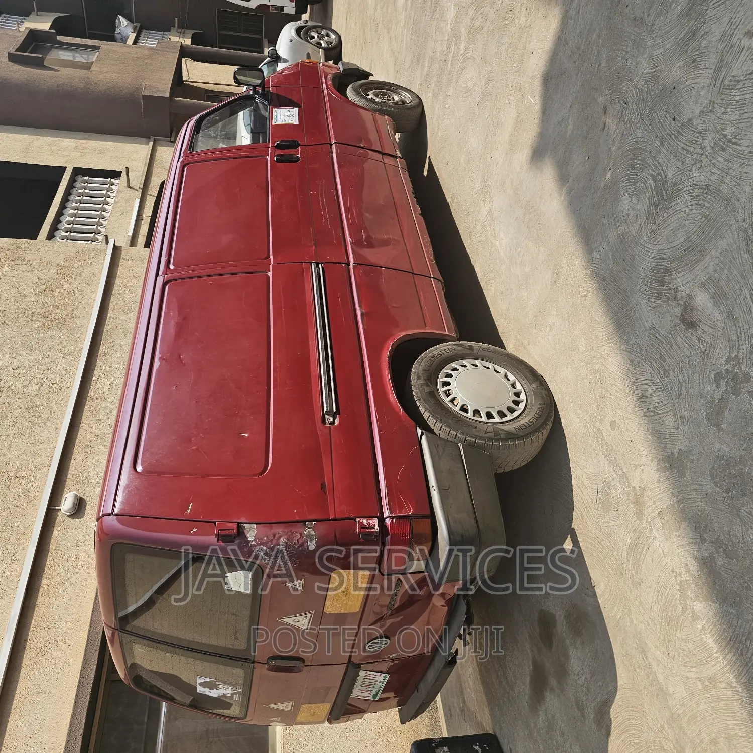 3tons Van Available for Hire 
