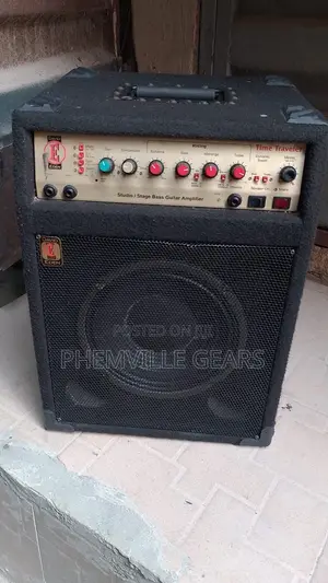 Quality Uk Used 12inches Eden Bass Combo Speaker.