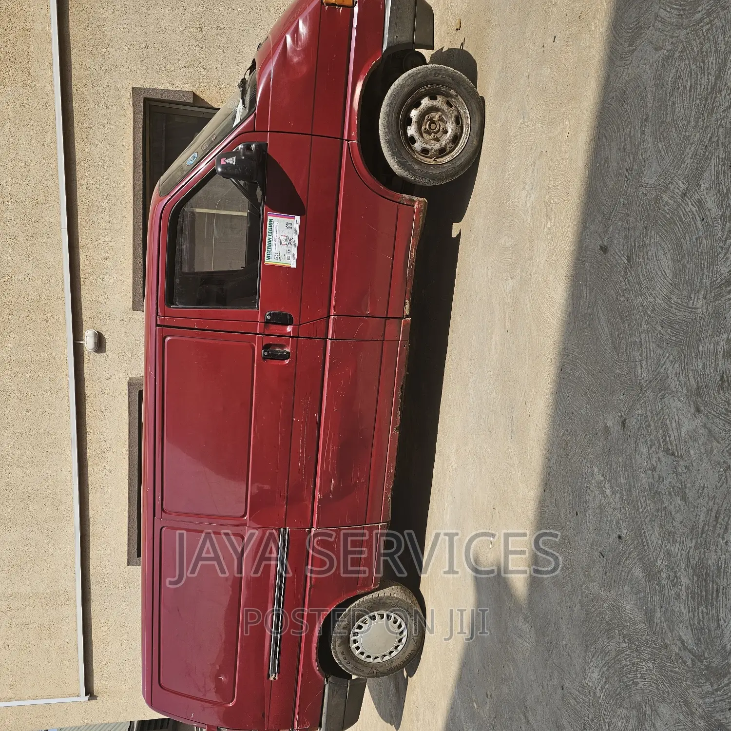 Long Frame Van for Delivery
