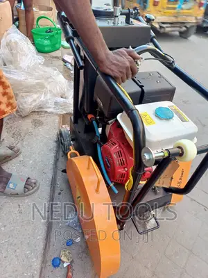 Petrol 20inches Concrete Asphalt Cutting Machine