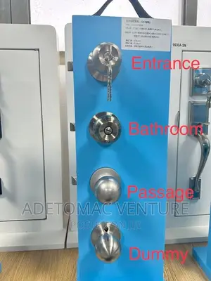 Original Europe Knobs Key
