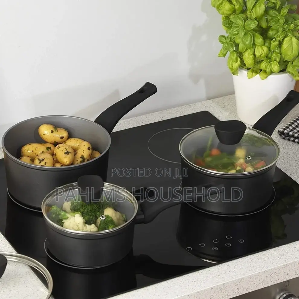 Russell Hobbs 3 Set Saucepan
