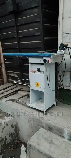 Mini 3.5liters Industrial Finishing Table Steam Iron Element