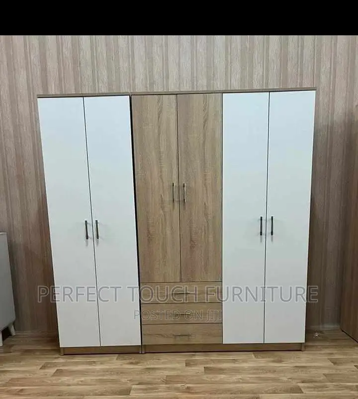 6ft by 8ft Wardrobe