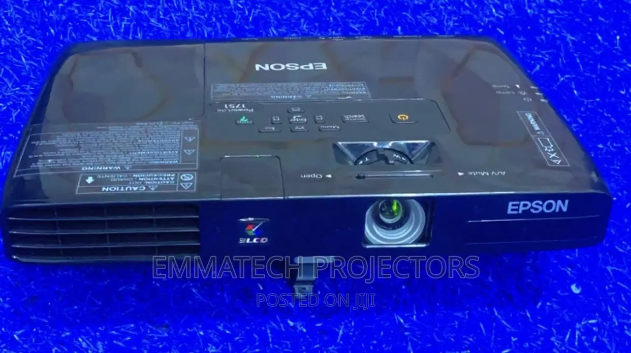 Multimedia Projector Epson.