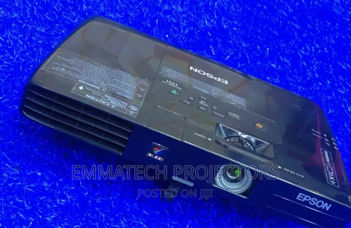 Multimedia Projector Epson.