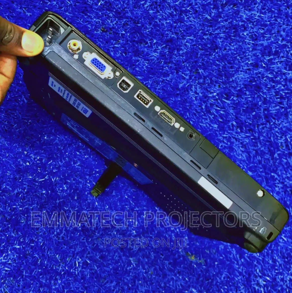 Multimedia Projector Epson.