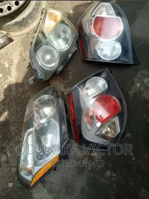 Front and Back Light Toyota Pointac Vibe 2010 Model