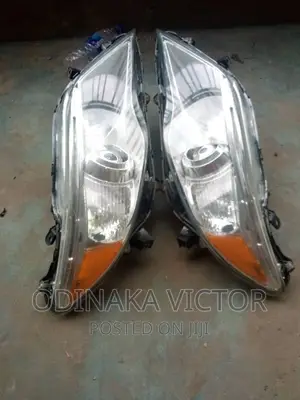 Front Headlamp Toyota Avalon 2012 Model