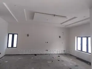 5bdrm Duplex in Jahi District for sale