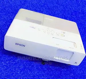 Brilliant Colour Projector Lagos, Ibadan , Warri , Ife