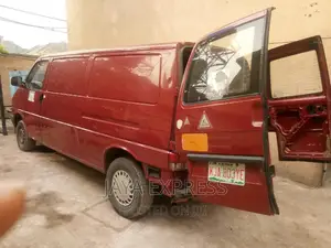 Fast and Reliable Van Services.