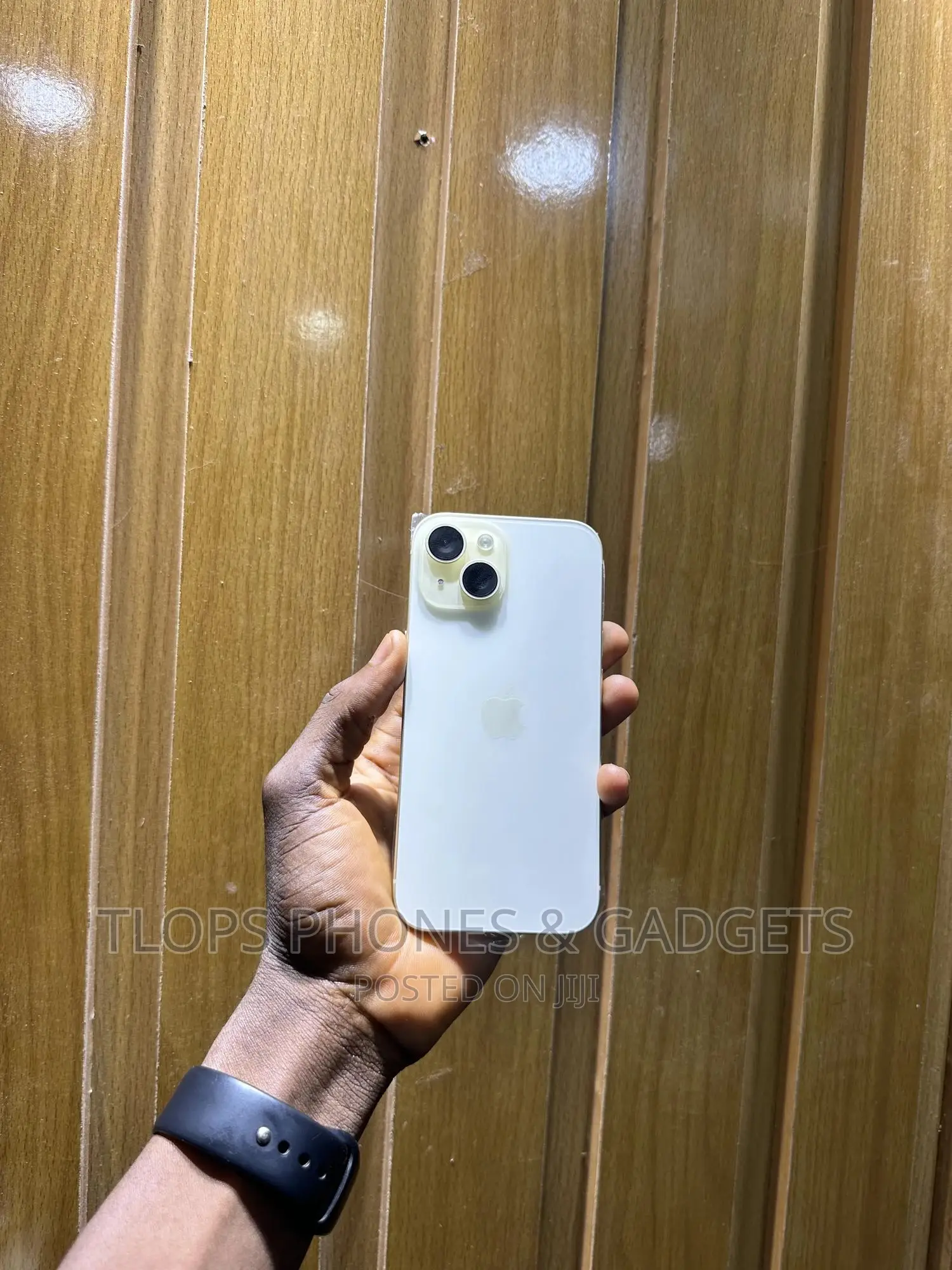 Apple iPhone 15 128 GB White