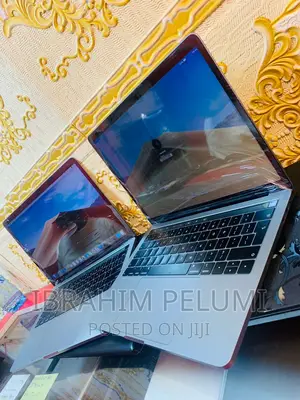 Laptop Apple MacBook Pro 2020 8GB Intel Core I5 SSD 512GB