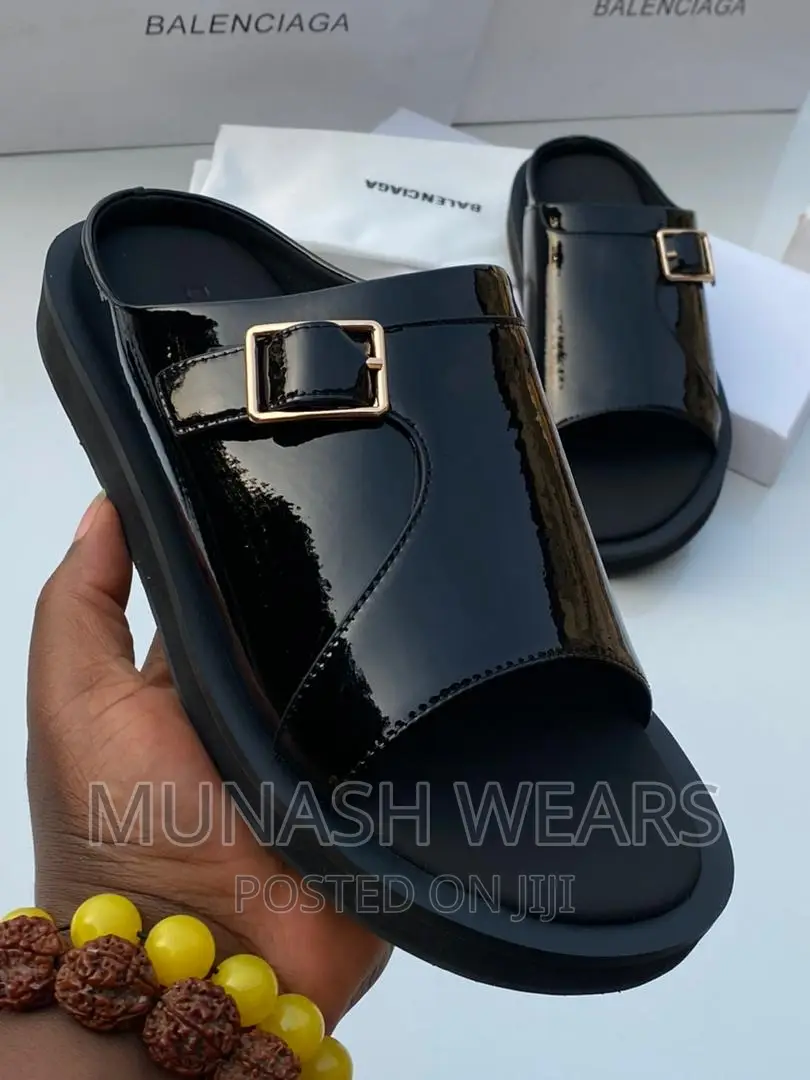 BALENCIAGA Leather Half Shoe