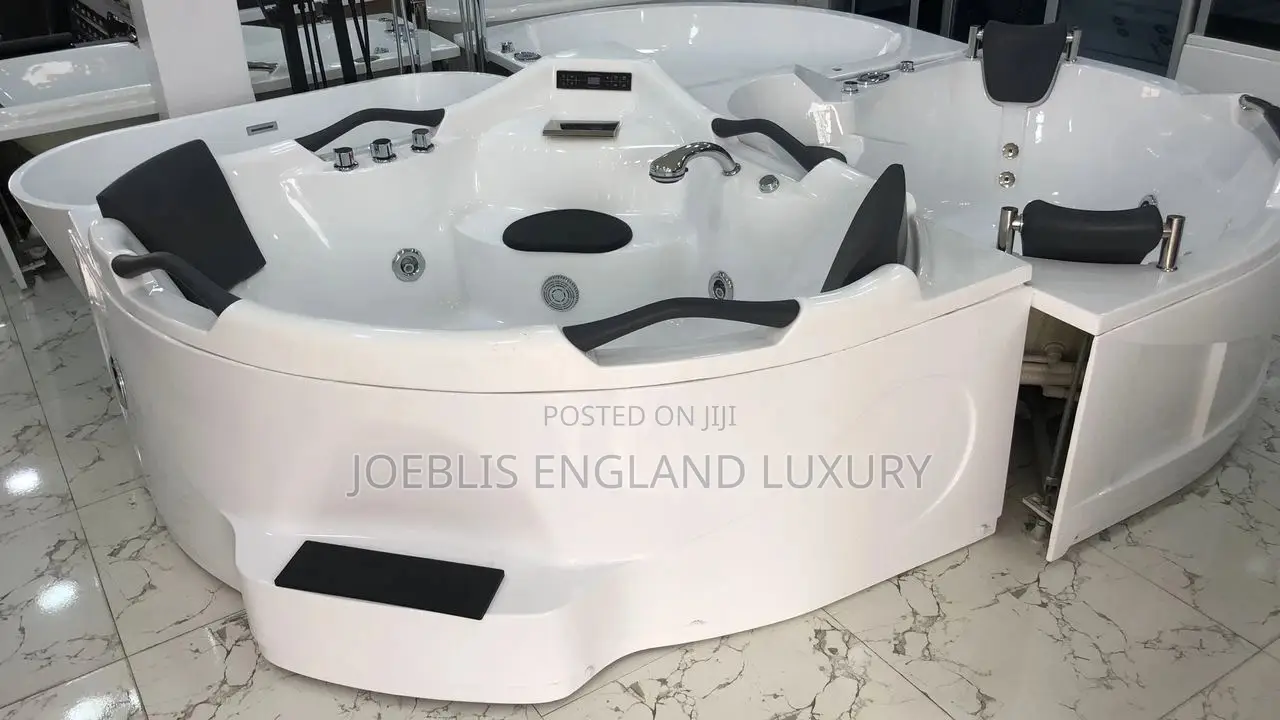 Double Jacuzzi