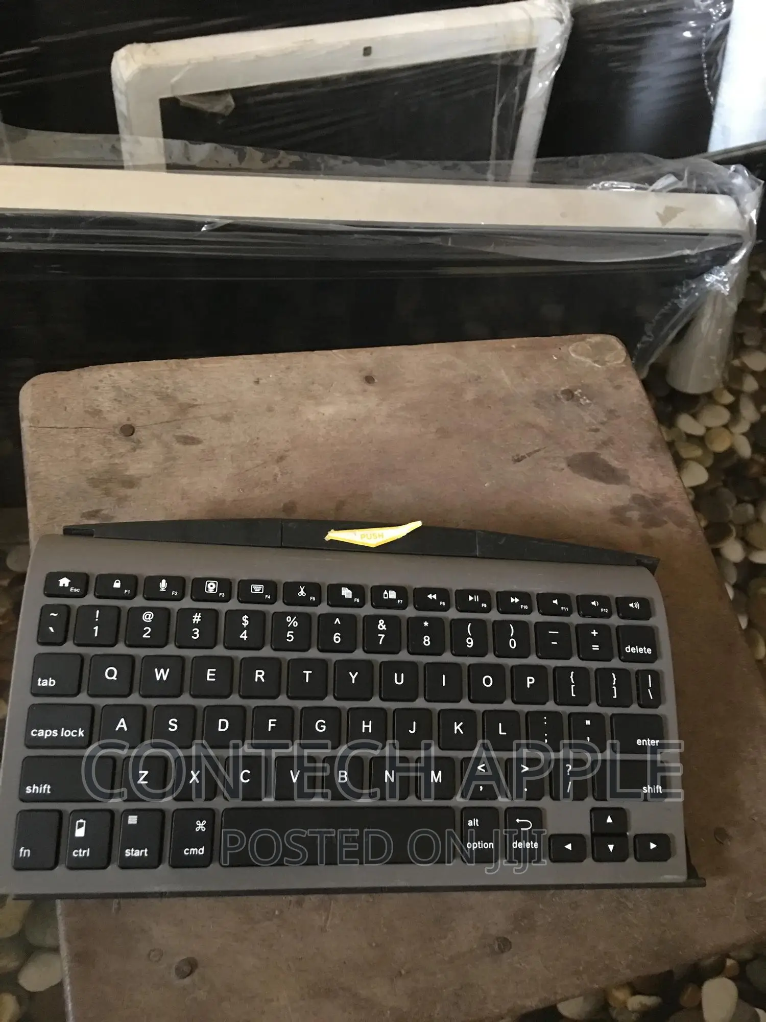 Wireless Keyboard/Rechargeable Keyboard.
