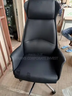 Super Office Chair