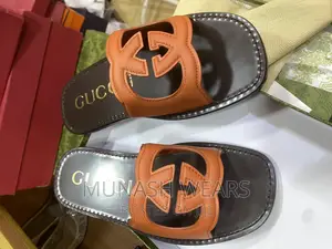 Original Italian Leather Gucci Slipers