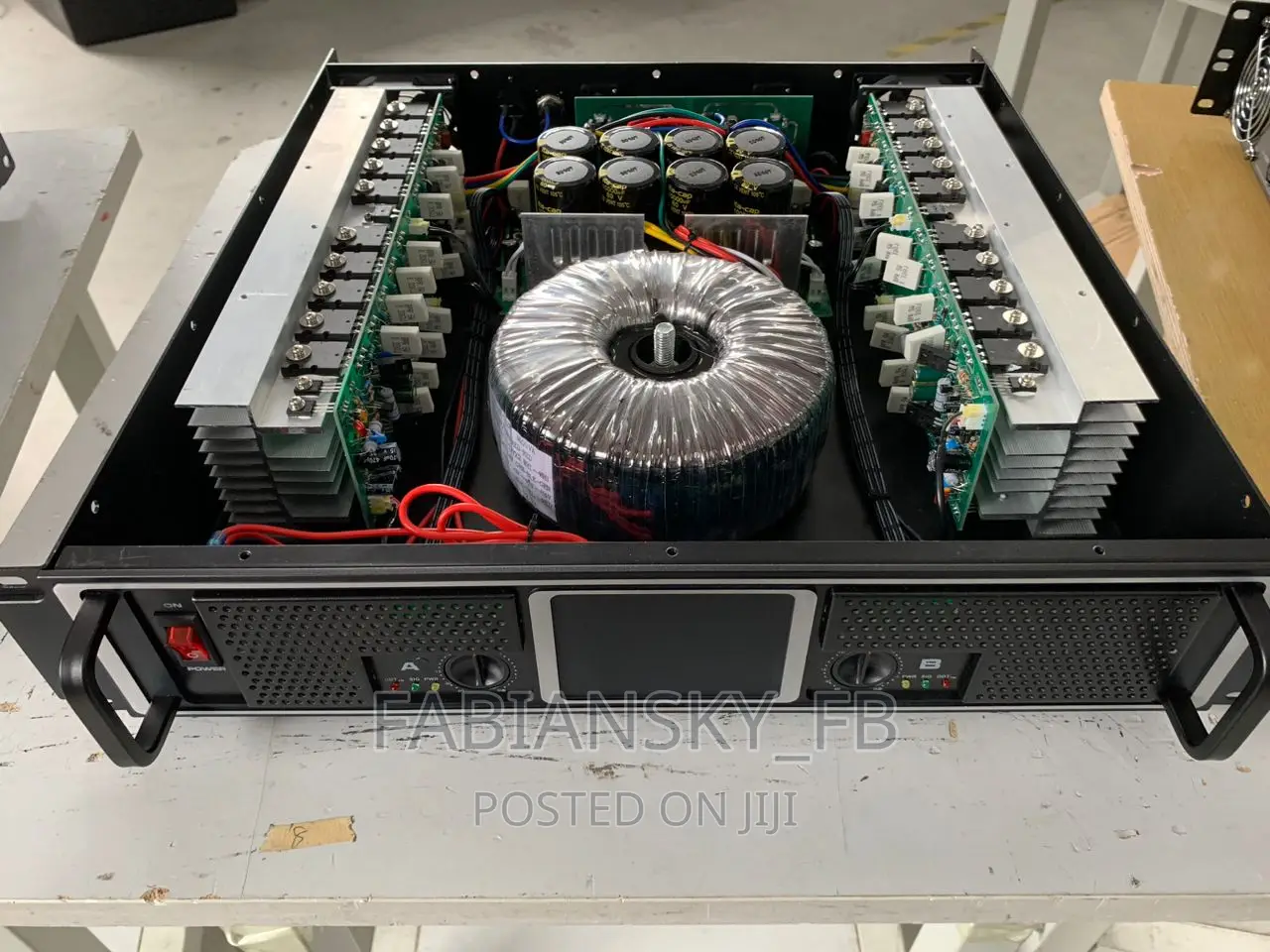 Original Professional Powered Amplifier Pv Product 4000watt