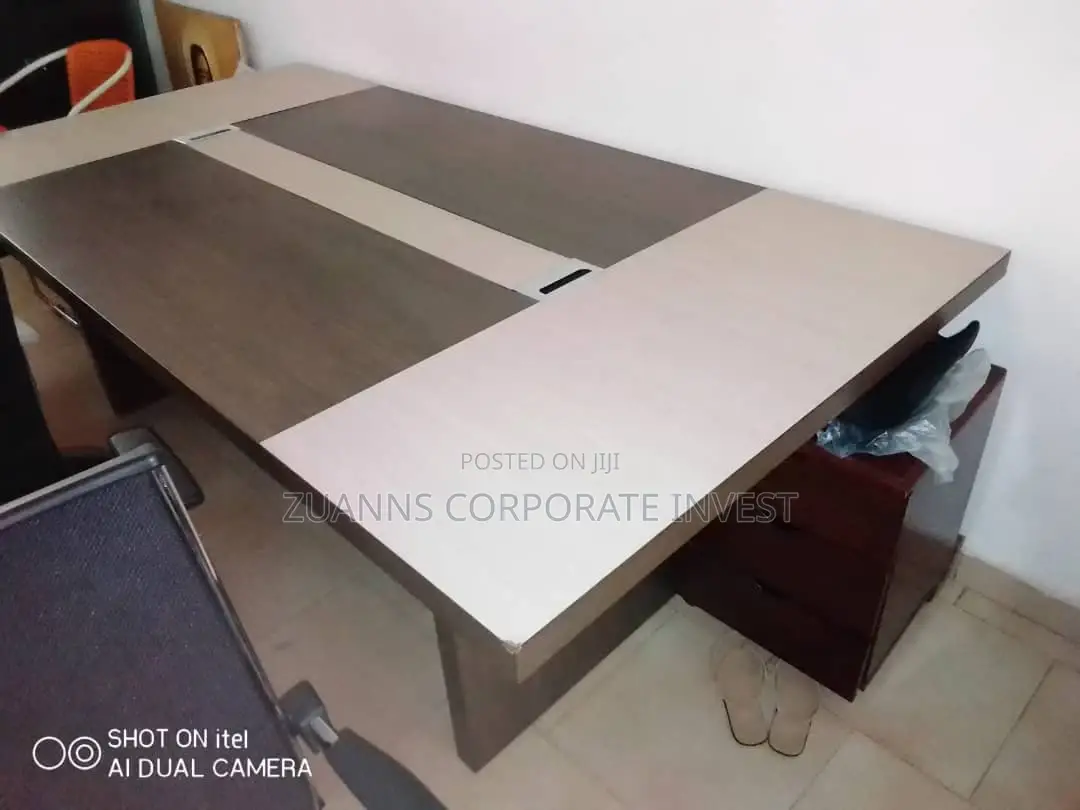 Executive Conferences Table