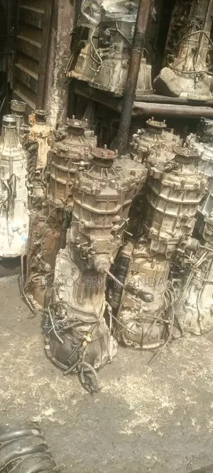 Toyota 4 Runner 2015 Transmission 15 Pin.