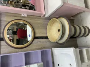 Wash Hand Basin With Mirror
