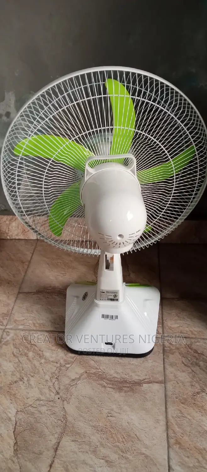 Iwin Rechargable Ac/Dc Table/Wall Fan,16",