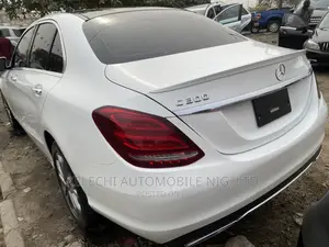Mercedes-Benz C300 2016 White