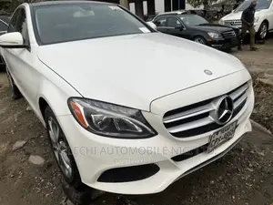 Mercedes-Benz C300 2016 White