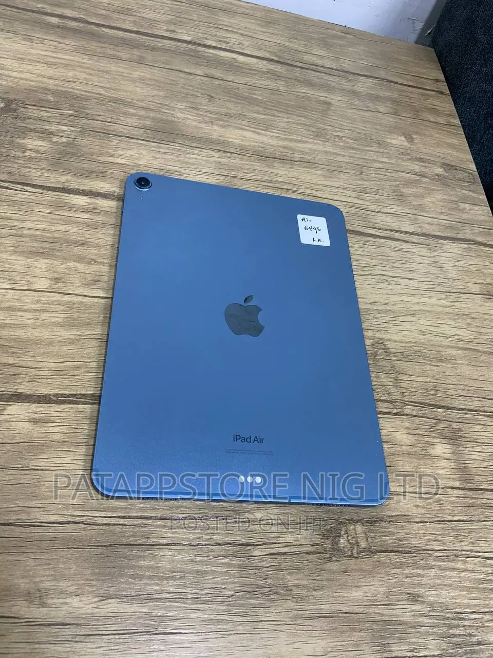 Apple iPad Air (2022) 64 GB Blue