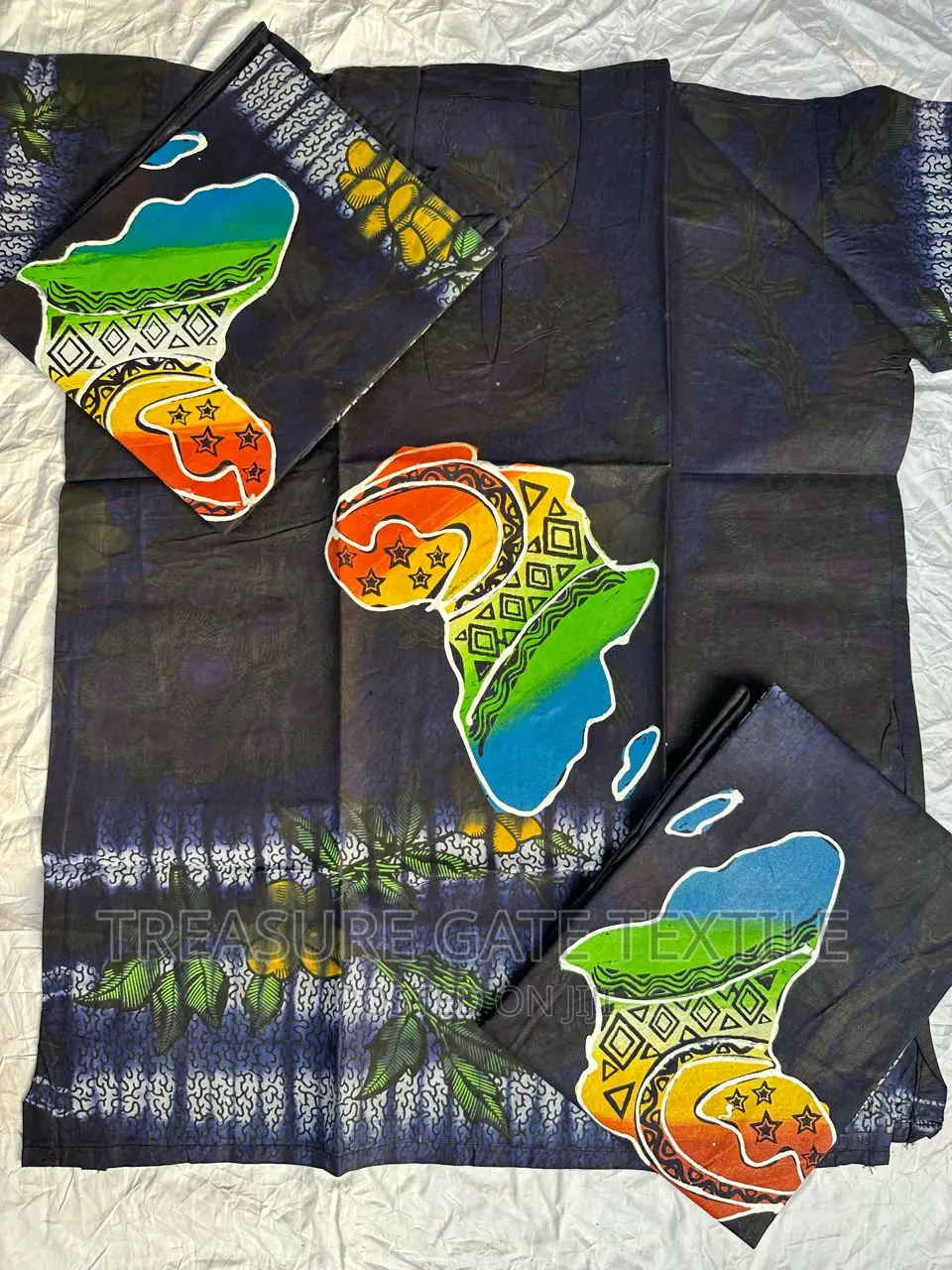 Àdìre Artwork Tops