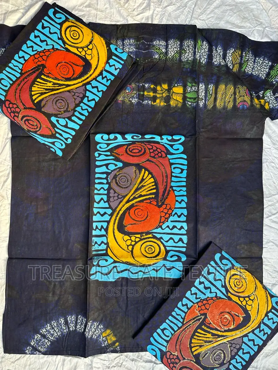 Àdìre Artwork Tops