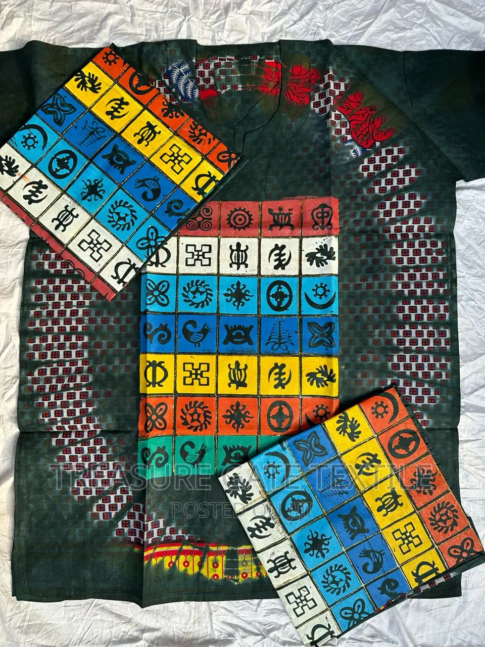 Àdìre Artwork Tops