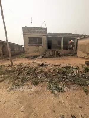 Photo - 8bdrm House in Orogun Ui, Ibadan for sale