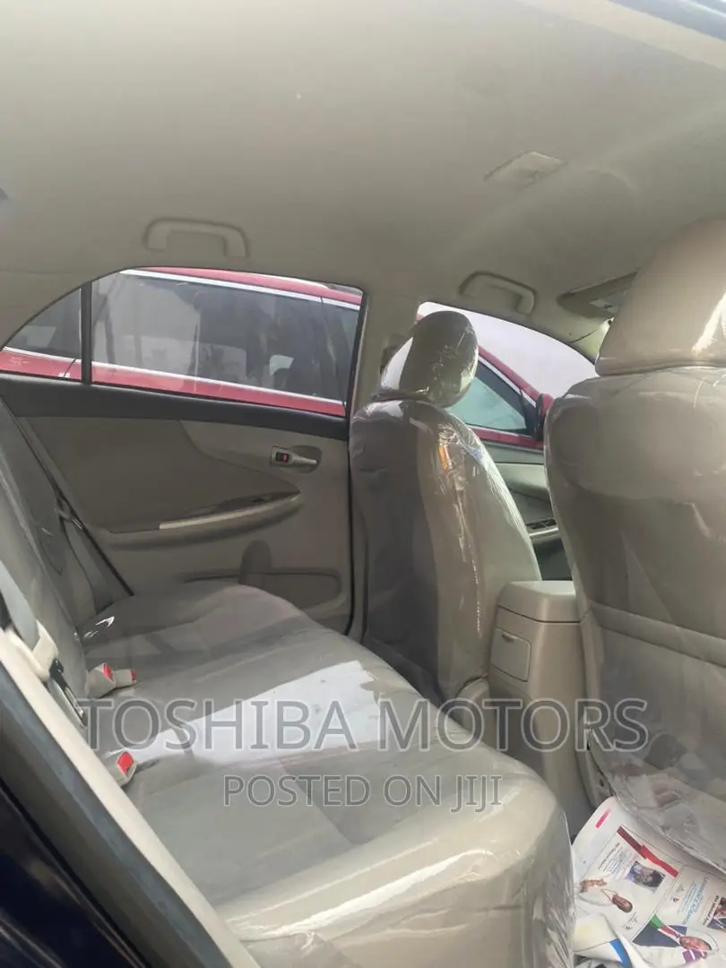 Toyota Corolla 2013 Blue