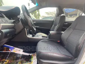 Toyota Camry 2015 Silver