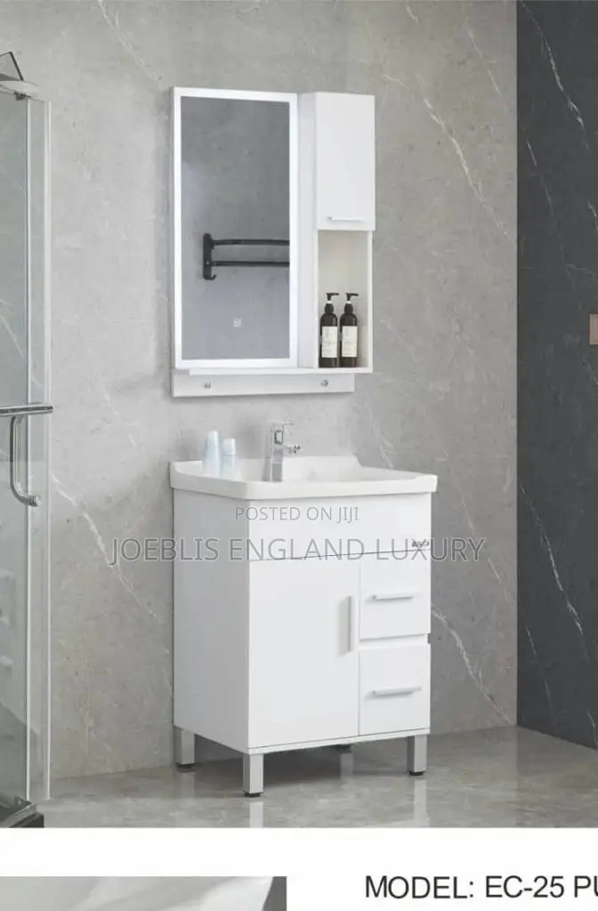 Cabinet Basin With Mirror