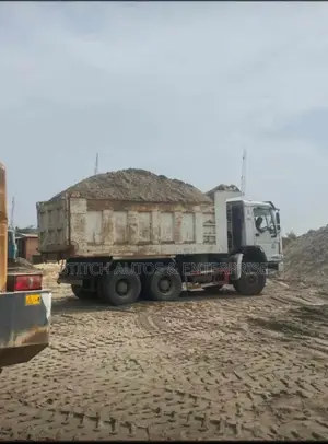 Supplier of Sharp Sand