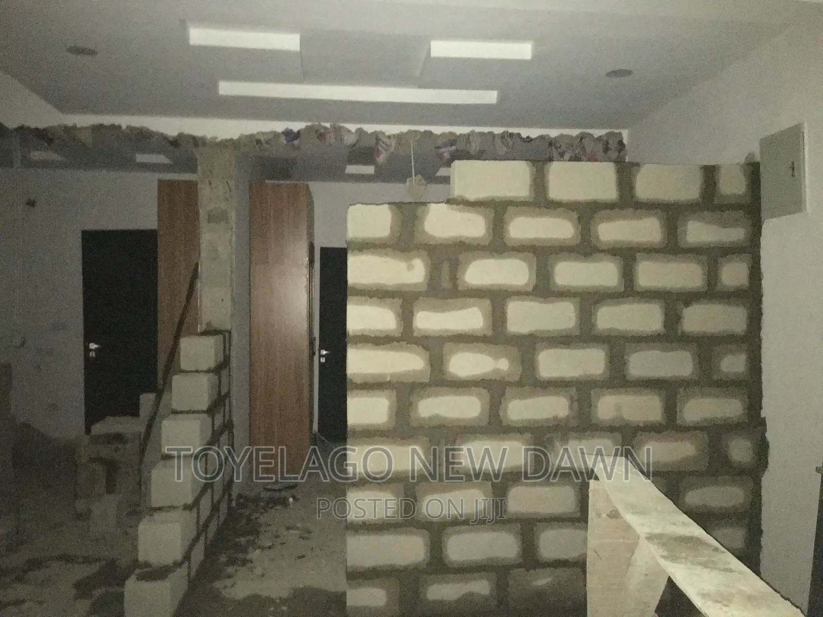 Civil Engineer, Bricklayer, Electrician, Plumber General Constructions